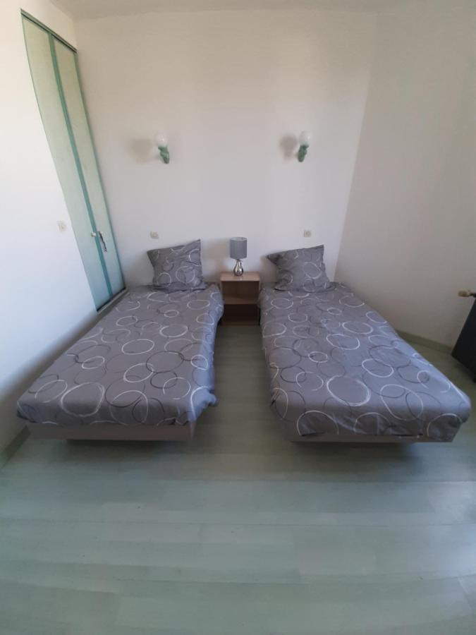 La Petite Escale Villa Vierzon Buitenkant foto